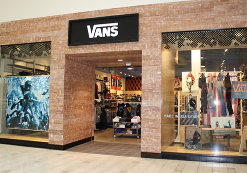 black friday vans store