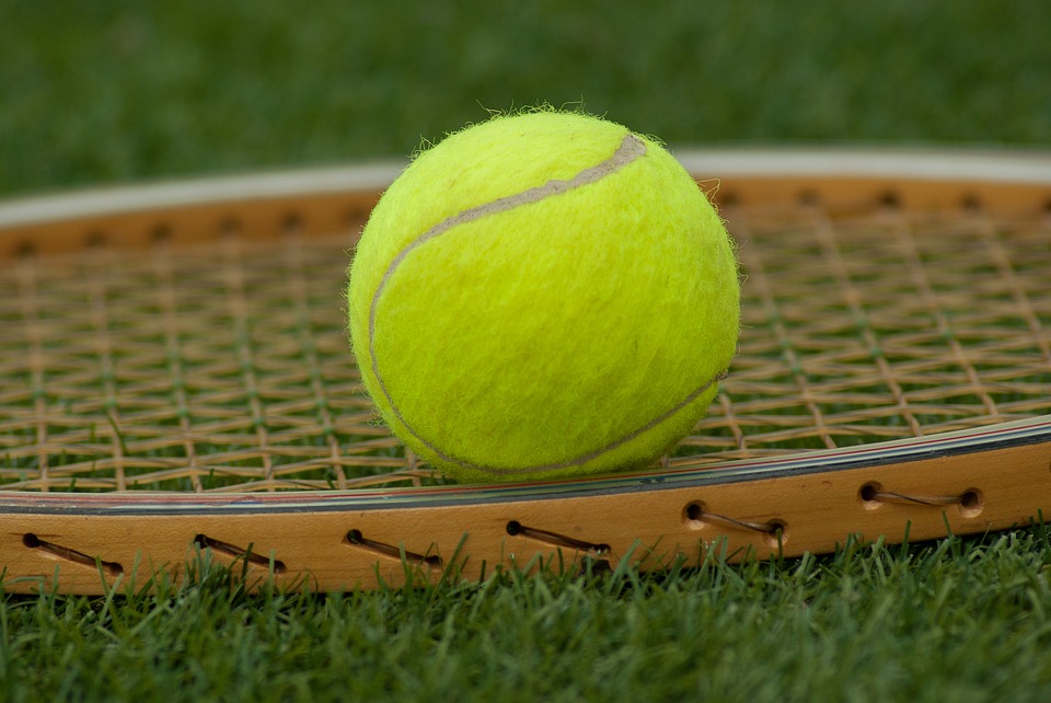 Tennis Equipment Black Friday Deals