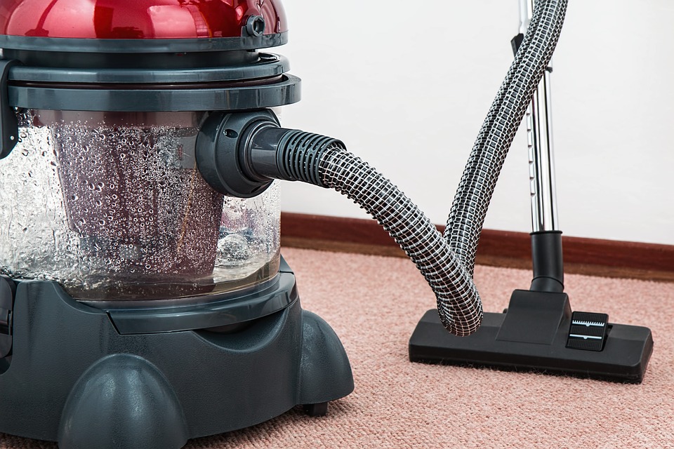 Best Vacuums Black Friday Deals and Sales
